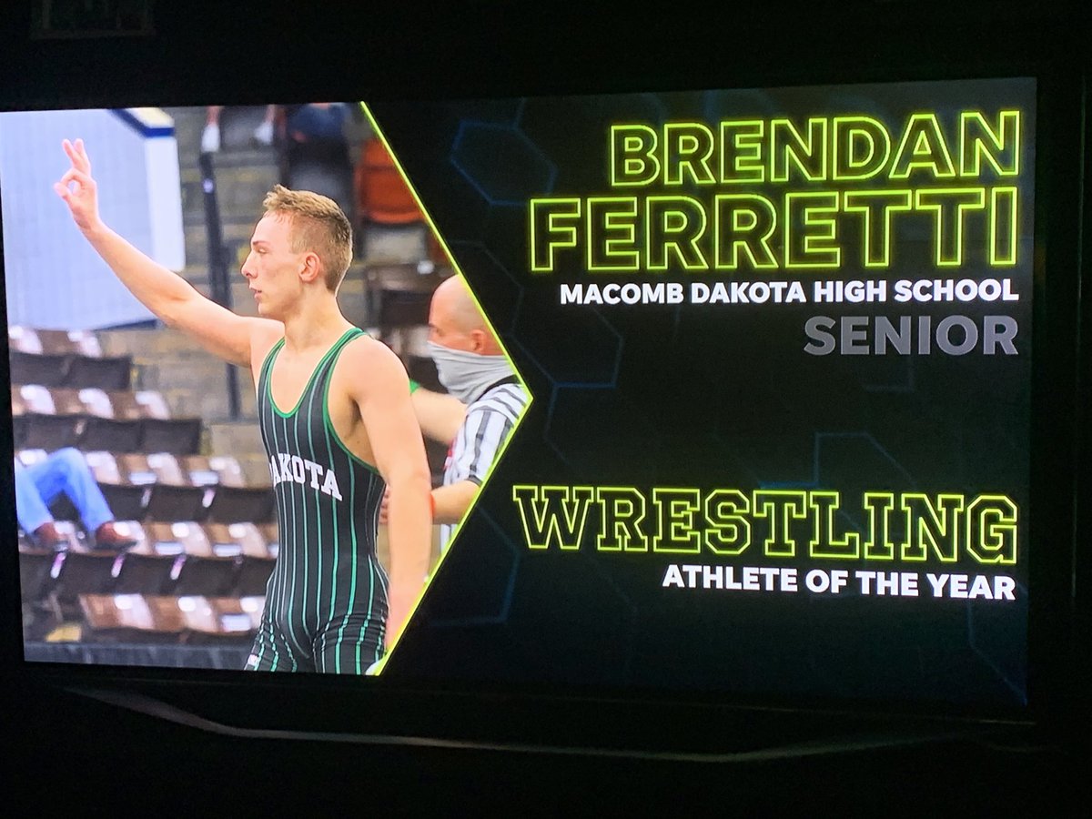 Omerta1972's tweet photo. Brendan wins Detroit Free Press Wrestling Athlete of the year!! 💪🏼💪🏼 Thanks @Snyder_man45 @NavyWrestling @DHSWrestling @DHSCougars @Dakota_Cougars @FerrettiBrendan https://t.co/dYDKDmkvYt