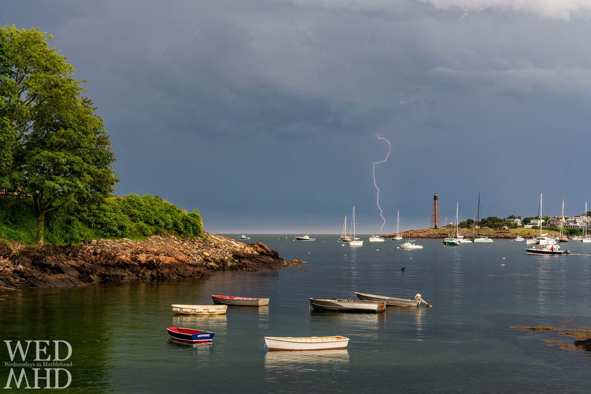 orenphoto's tweet photo. #Lightning Crashes - https://t.co/lJlTl3ZrEk - #Boats #FortBeach #Lighthouse #Marblehead https://t.co/TnJZvvgXNN