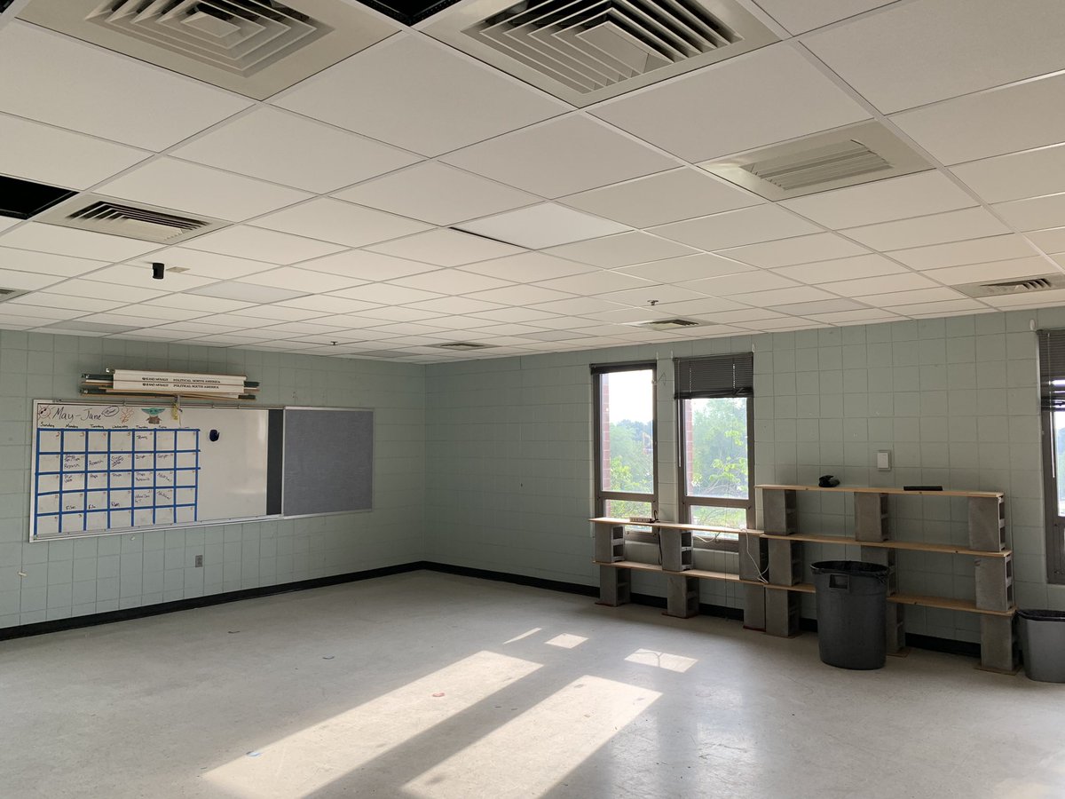 rktect_1's tweet photo. Classrooms are starting to come together @TJMSPatriots_ . There is still a lot of work going on in classrooms and halls but the new ceilings and lighting look amazing. #jcschoolsprogress https://t.co/TLJI6xn07K