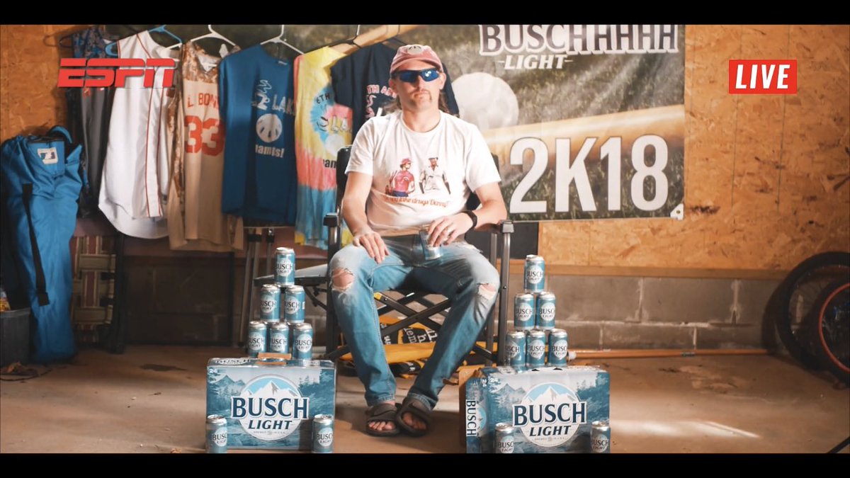 CLwiffle's tweet photo. @BuschBeer @ohhyoubetcha Take your pick. Either way is fine with us. https://t.co/jOj6ZGA5K2