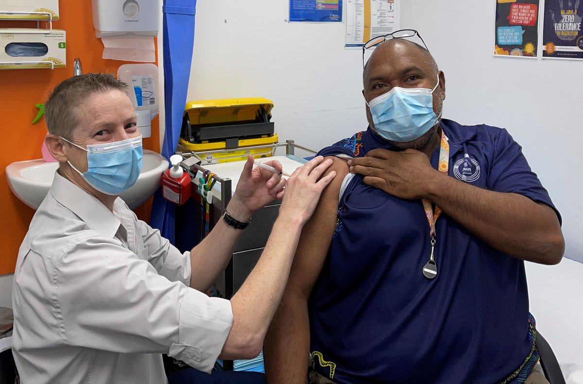 Getting vaccinated is one of the essential reasons you can leave your home! Our vaccination hub & medical clinics are taking bookings so there's no long waiting lines. Book at bit.ly/covaxprecheck or phone 3240 8900 (press 4).
#ATSICHSBrisbane #COVID19 #keepmobsafe