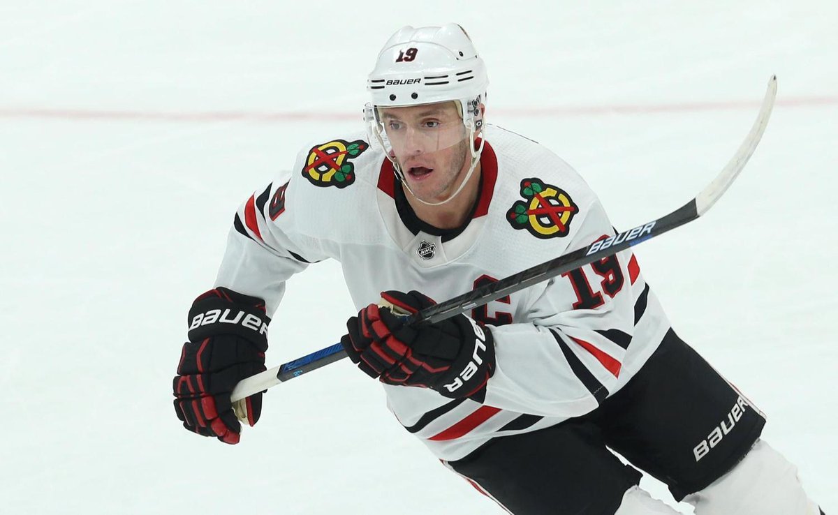CRACKS OF DON Jonathan Toews' return could make the Blackhawks a dark horse contender