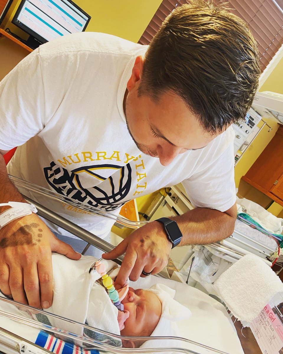 Jess_Lovett's tweet photo. Thought I loved him before, then I saw him as a dad! We are so thankful you’re ours @CoachTomFoust! https://t.co/5XN1Oou0tN