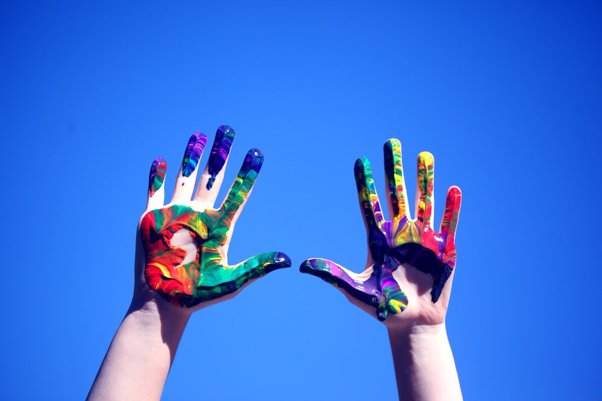DGL_community's tweet photo. Yesterday we posted a list of tips for companies to support their LGBTQ+ staff, but we can all play a part. Read how you can support your colleagues at https://t.co/LBFEqaNHMR. #pride #pridemonth #inclusion #pridemonth #inclusion #diversityandinclusion #inclusiveorganisations https://t.co/66Gt7p7sT5