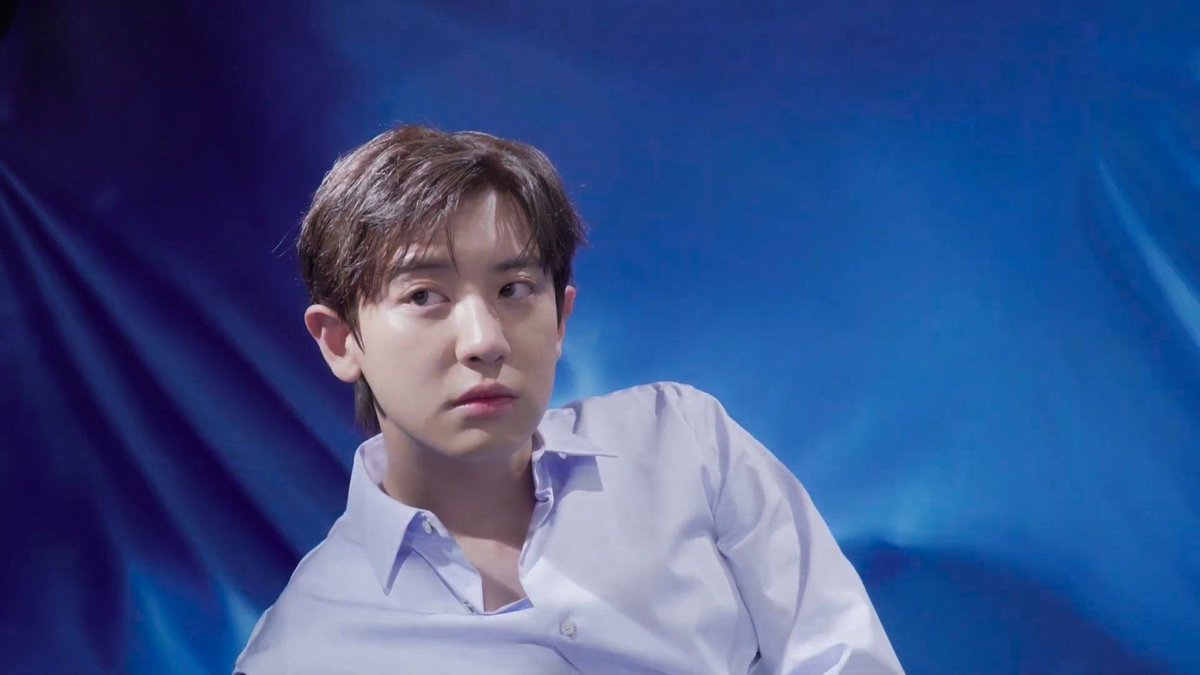 chanyeol pics tweet media