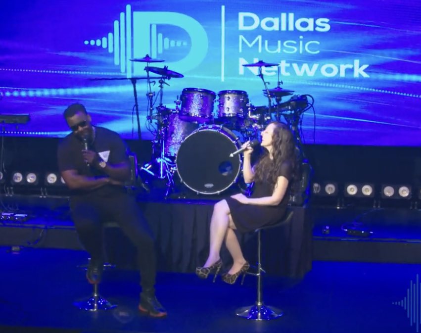 DMNMusicNetwork's tweet photo. We had such a great show with @mndctrlapparel @Lamarstrait1 find us on YouTube and Facebook. @emmemusic has a way of bringing out the best in artists. #dallasmusicnetwork https://t.co/u33MnEPQbP