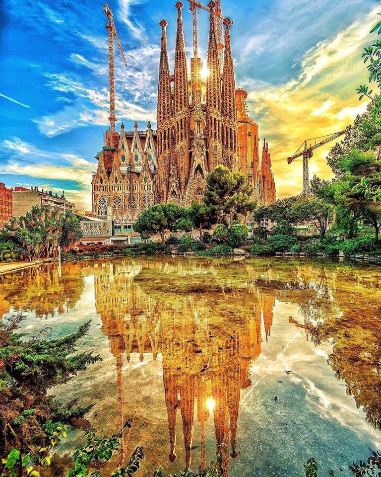 Exploreworldew's tweet photo. La Sagrada Familia ,Barcelona -Spain

#Travel 
#Spain 
#Explore 
#Heritage 
#sightseeing 
#Photography 
#pictureoftheday https://t.co/EK1TaDwTpX