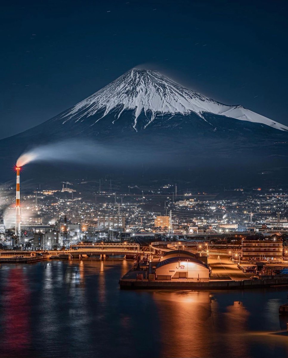 TravelVida's tweet photo. Mt. Fuji, Japan 🇯🇵
via: kouuki923 on Instagram https://t.co/awoeg997xM