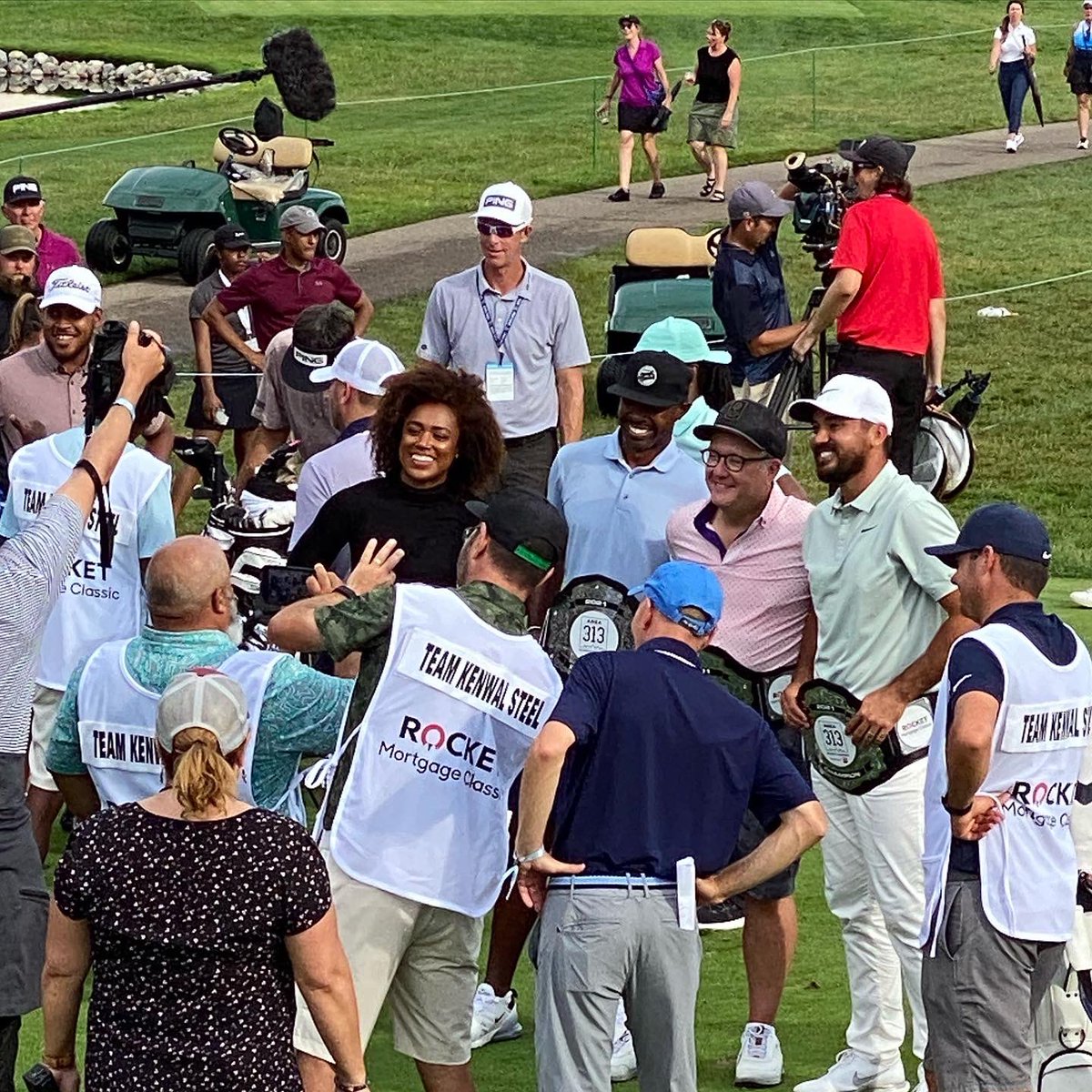 TheJShippen's tweet photo. More #AREA313 📸: 

@JDayGolf @HV3_Golf @RickieFowler @PhilMickelson @Lexi @b_dechambeau @bubbawatson @BarrySanders @larryfitzgerald https://t.co/VfGCpXaHWt