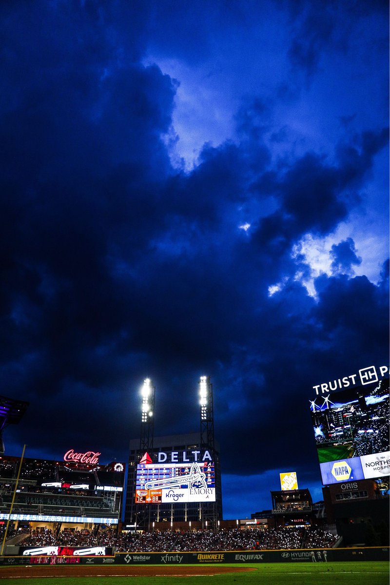 MLB's tweet photo. 🔵 skies in Atlanta 😍 https://t.co/IzquThIRGb
