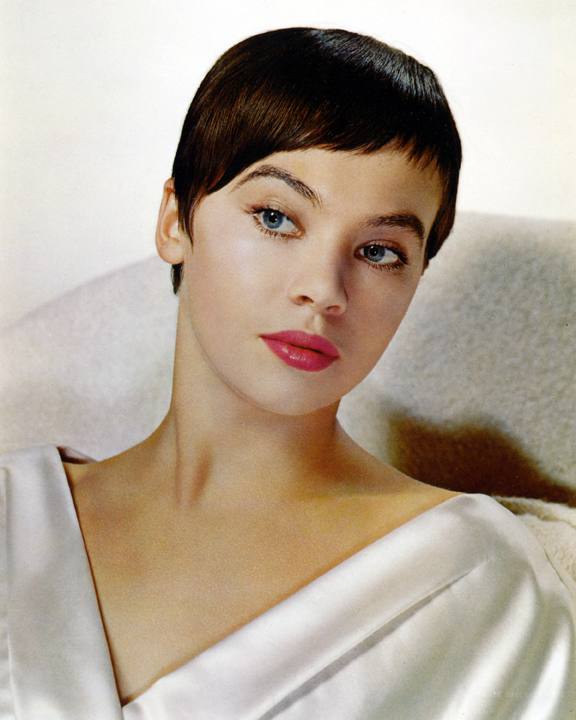 Happy 90th birthday Leslie Caron 
