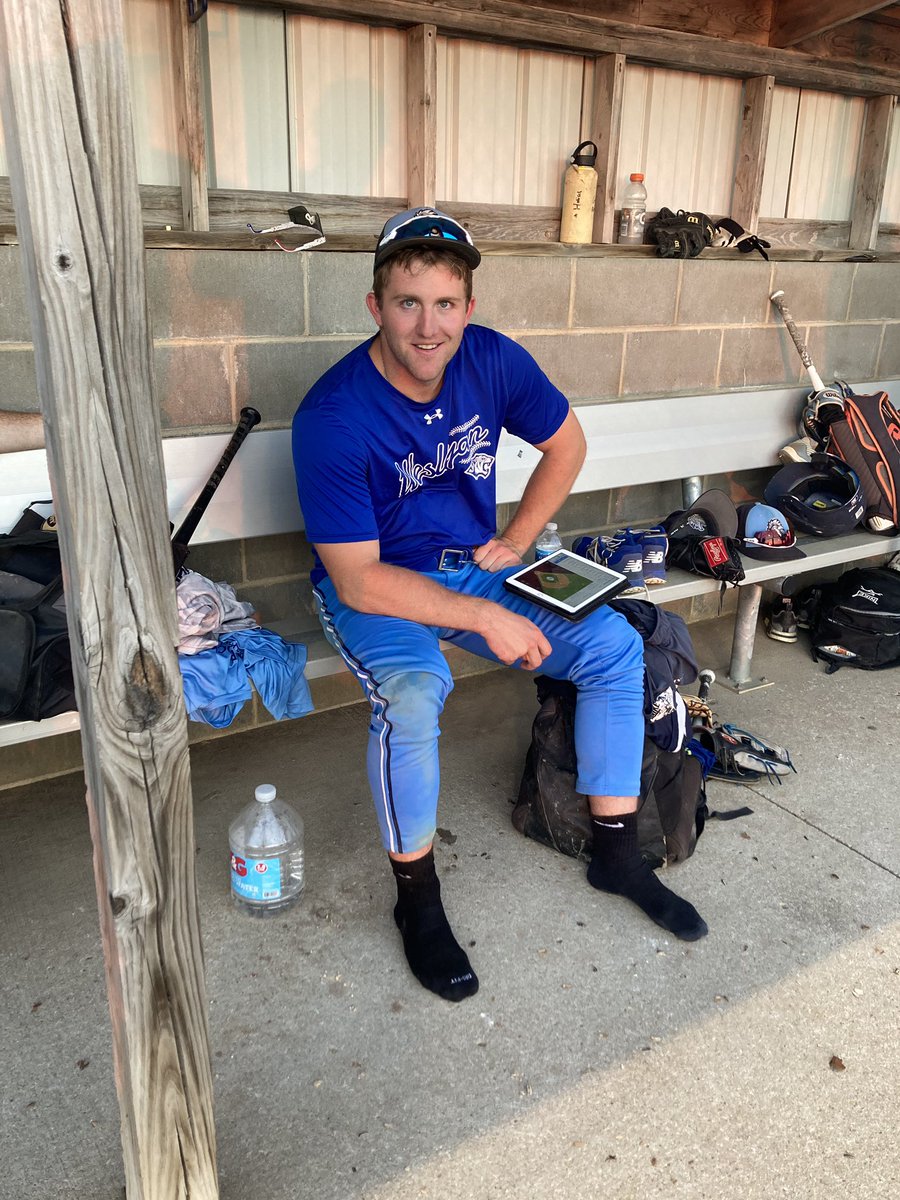 HHGamecocks's tweet photo. @joe_hanisch19 gets benched after going hitless tonight in Colman! #smh #foss #cocknation ⚾️🐓🙄 https://t.co/Rw4gEcxxv9