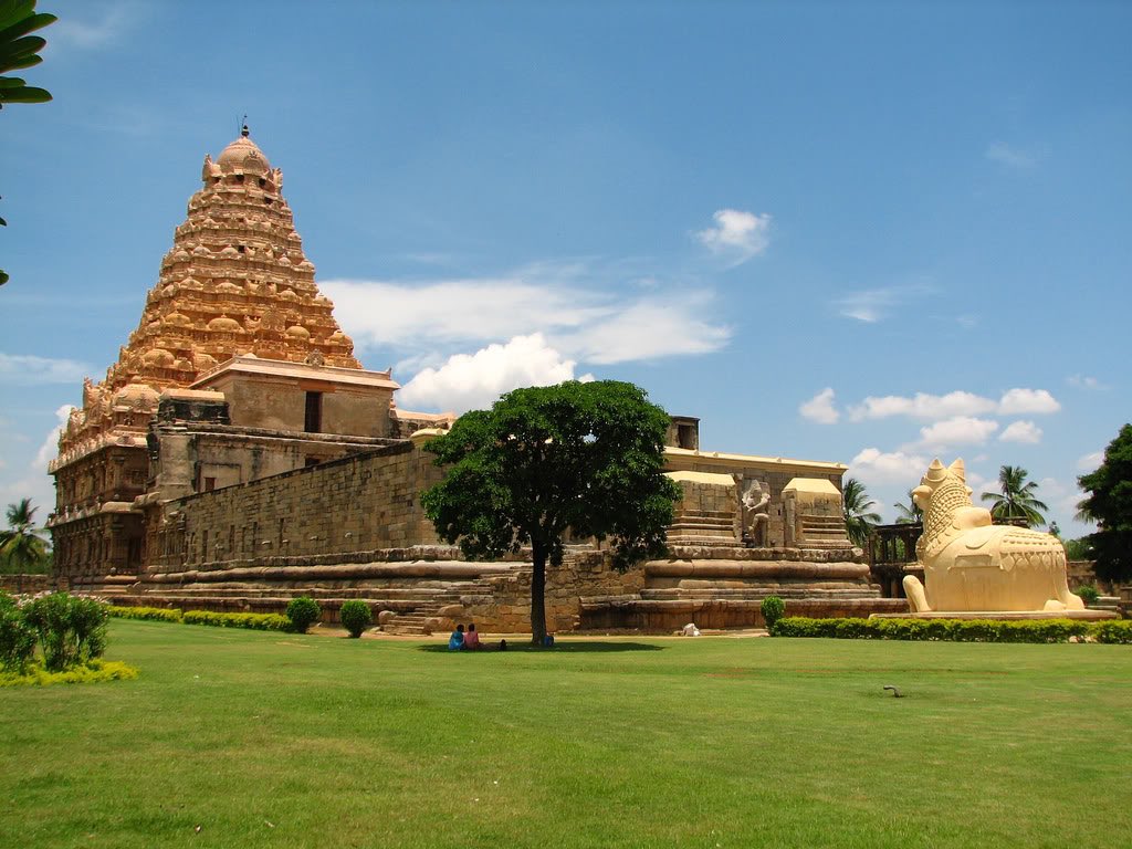 The four great Chola temples built by two father-son duo across centuries. 