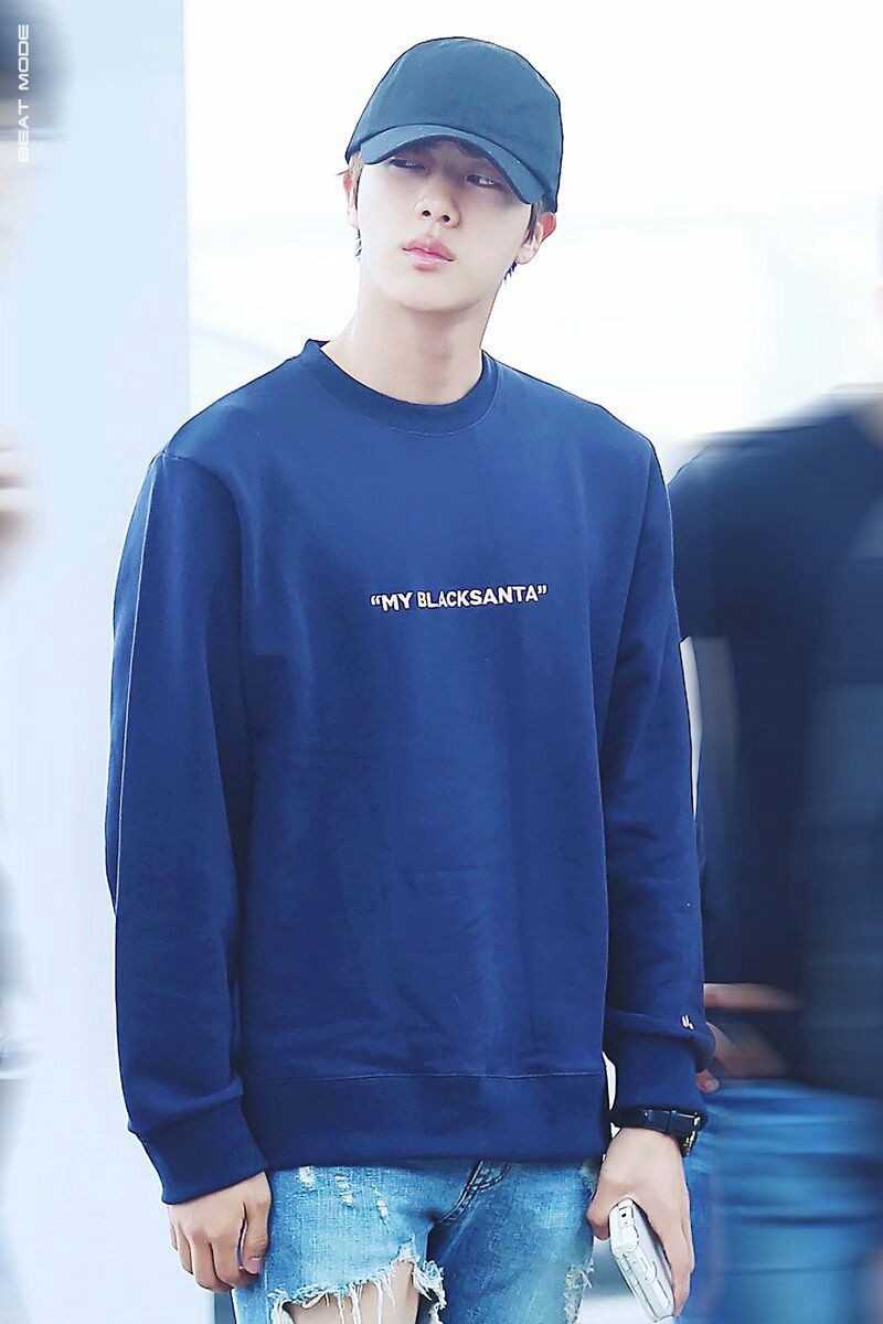napakadevil's tweet photo. ㅤ

ㅤㅤ━━━🔔| napakadevil posted
⠀  ㅤㅤㅤㅤㅤ 2 new photos!
ㅤㅤ 
                📍     10:30 : NAIA
               
                      ❛ Too early to work. ❜ 

ㅤ https://t.co/JalecL6US0