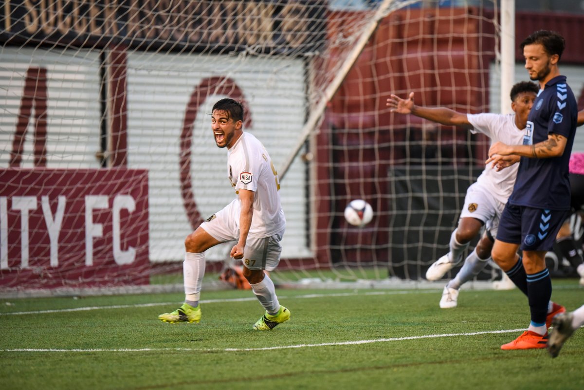 jondeboerphoto's tweet photo. .@LosAngelesForce force advance to the @NISALeague Championship Final with a 3-2 comeback win over @ChattanoogaFC https://t.co/qmMbOOVo4m