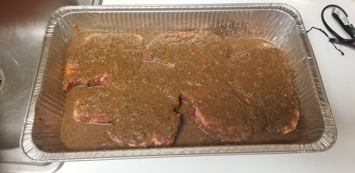 TechGamesEtc's tweet photo. Prep for Sunday's cook on my Weber grill 😋 Marinading T-Bone and Rib Eye steak in homemade jerk sauce.....🙌 #WeberGrill #FakeItTilYouMakeIt https://t.co/il8gvlC6yx