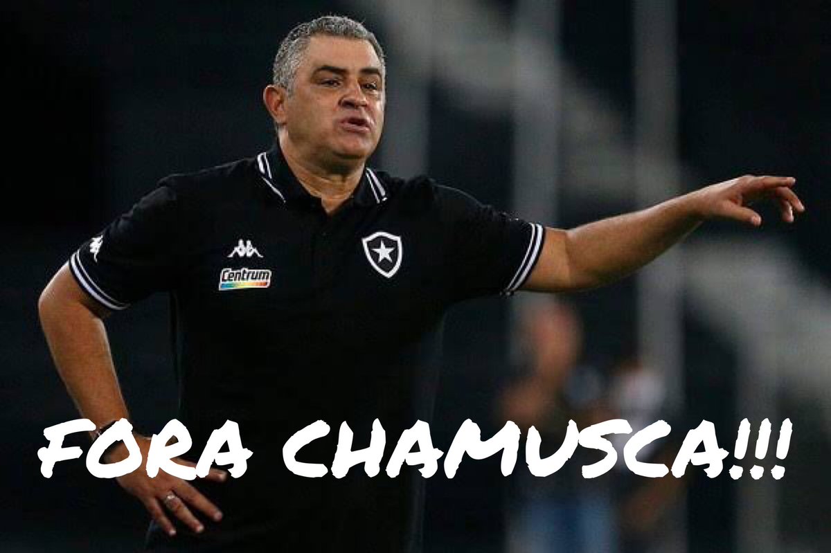 EspacoGlorioso's tweet photo. Mais uma vez, um dos piores jogos do ano. E cada vez mais claro q o time não treina. Mas o Chamusca teima em dizer q o time está performando
Se não fosse o Chay, seria um 0x0 bem sem graça
Pra que continuar insistindo com o Chamusca? Vamos ver se até dezembro ele acerta o time... https://t.co/6lnZNYSjzX