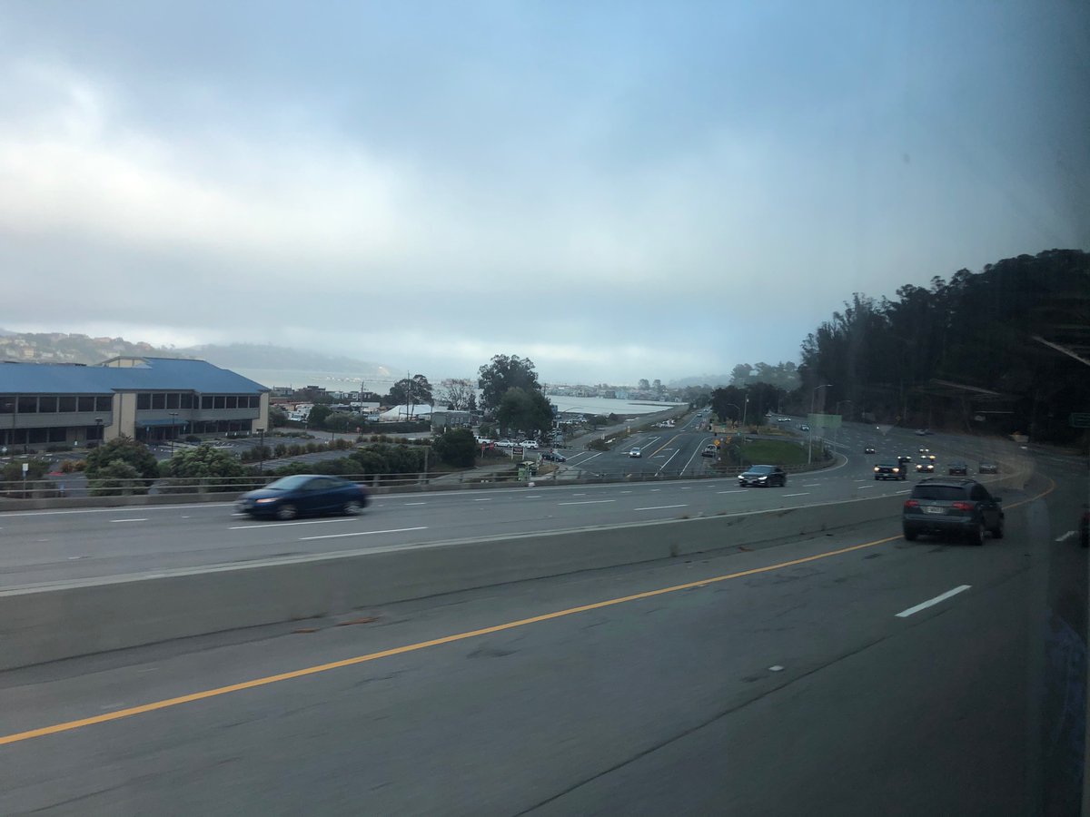 TheFamilyAliens's tweet image. #BusCheck #FogCheck #BridgeCheck Any of you punks got fog and possibly a bridge