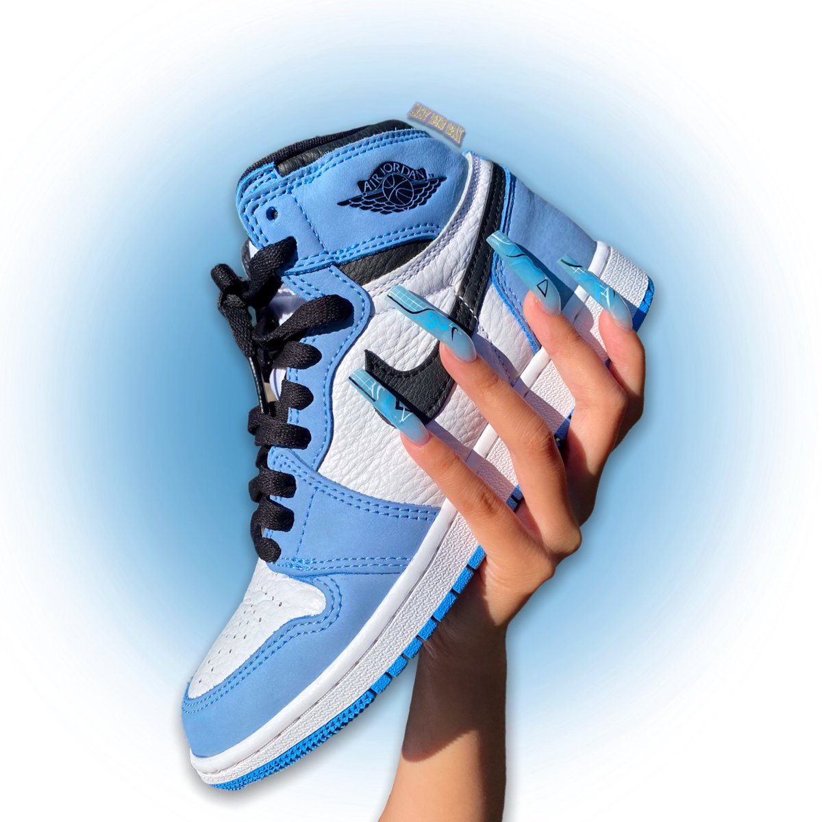 daydiddat's tweet photo. with the kicks2match 4ever <3 https://t.co/1X4uuITzQn