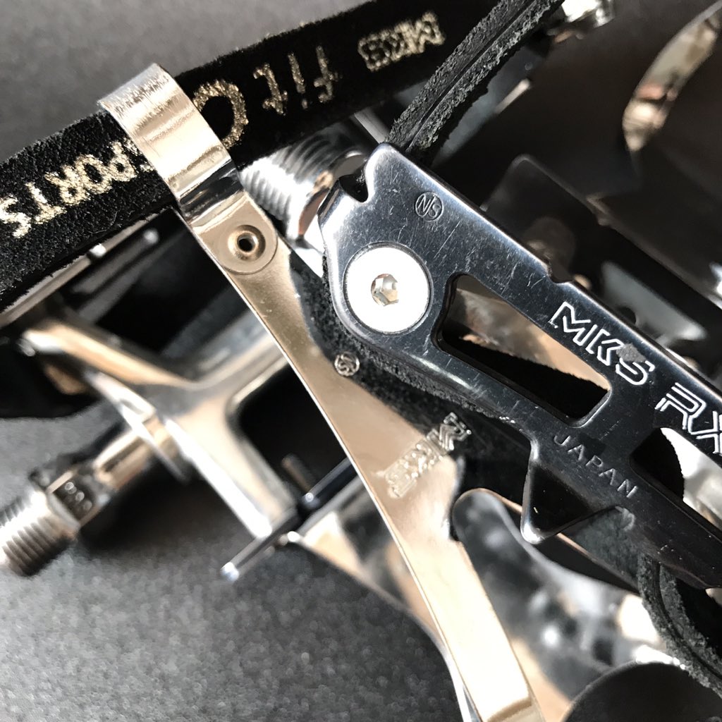 santaruna's tweet photo. WTS mks njs pedalset

Pedal mks rx-1 NJS
Toeclip mks L NJS
Strap mks fit-a NJS

DM or WA 08561747778
#fnfjb https://t.co/Fot3CS96v8
