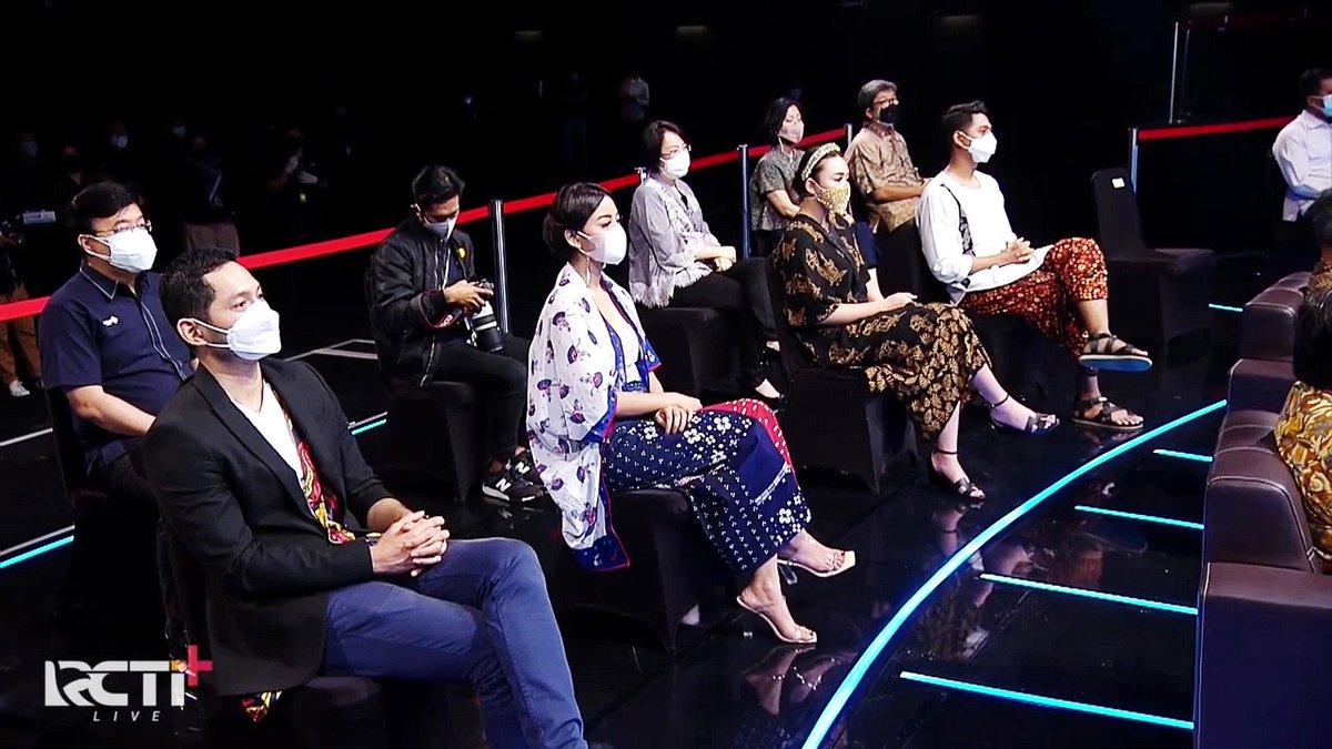 panciindomies's tweet photo. Suka banget sama Fashion nya mereka semua💕 #Ikatancinta https://t.co/sa77CmEa6S