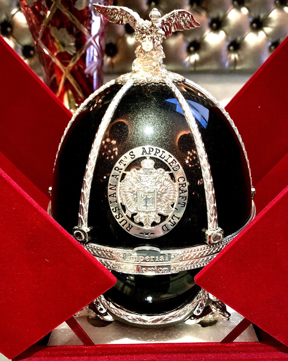 黒たまごいただきました🥚 カッコ良すぎる✨ ずっと入れたかったボトル