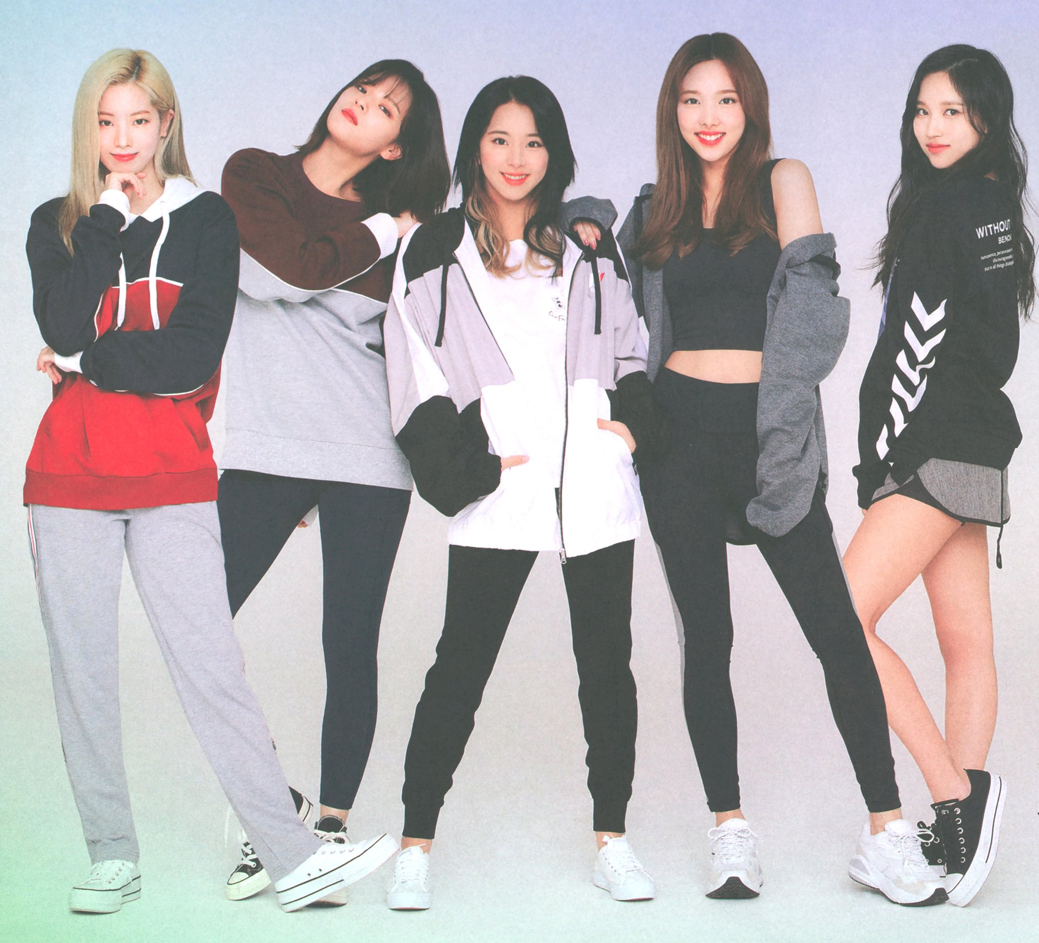 TWICEとBENCH/がコラボした。 K-POP・アジア