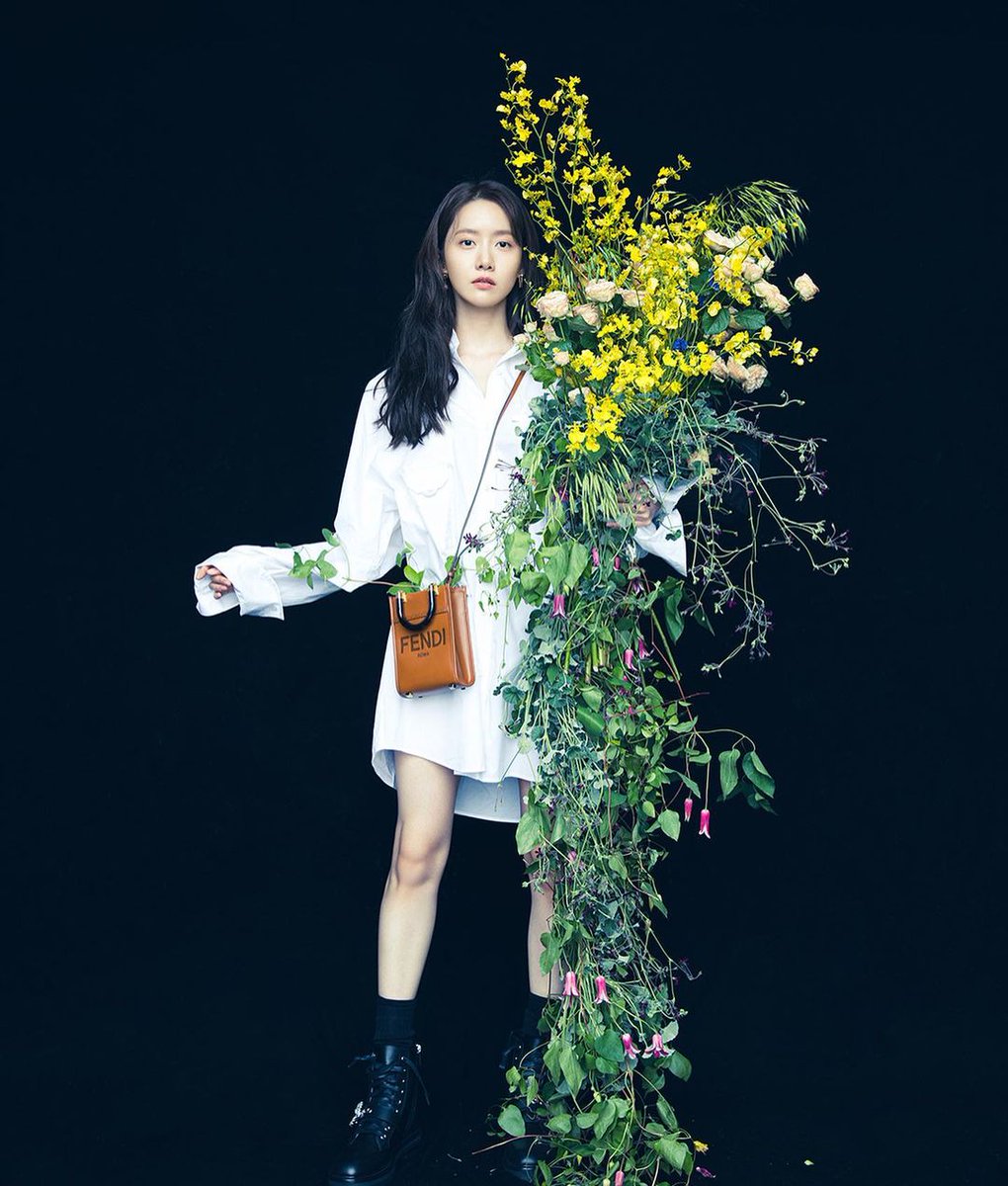 [INSTAGRAM] photokyj80 ✨

Let's show our support to the photographer account ❤️
instagram.com/p/CQxUC4RJrcc/

#YOONA #임윤아 #윤아