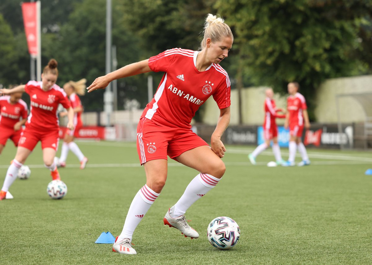 AjaxVrouwen's tweet photo. Guess whoβs back.. π₯° https://t.co/sBBeluWjib