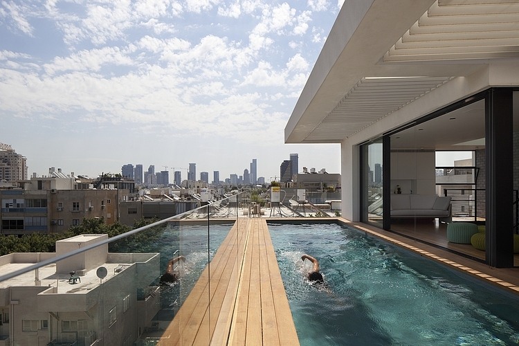 Tel Aviv Townhouse by Pitsou Kedem Architect

homeadore.com/2013/10/22/tel…

#interiordesign #home #homedecor #architecture