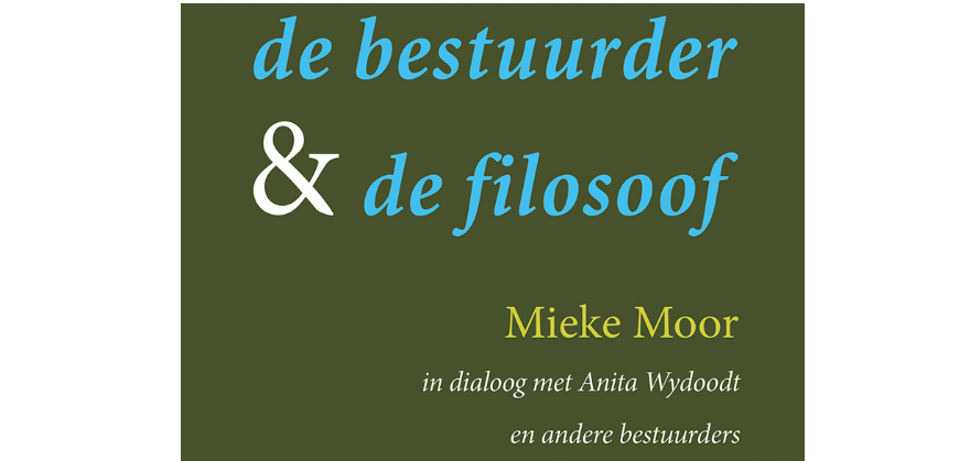 Zorgbestuur's tweet photo. 𝗣𝗲𝗿 𝟭𝟬 𝘀𝗲𝗽𝘁𝗲𝗺𝗯𝗲𝗿: 𝗯𝗼𝗲𝗸 '𝗱𝗲 𝗯𝗲𝘀𝘁𝘂𝘂𝗿𝗱𝗲𝗿 𝗲𝗻 𝗱𝗲 𝗳𝗶𝗹𝗼𝘀𝗼𝗼𝗳' Zorgbestuurder Anita Wydoodt met organisatiefilosoof Mieke Moor en 7 andere bestuurders in dialoog over de binnenkant van leiderschap. 
Meer over dit project: https://t.co/co9XIamReo https://t.co/EhC7OSJKFN