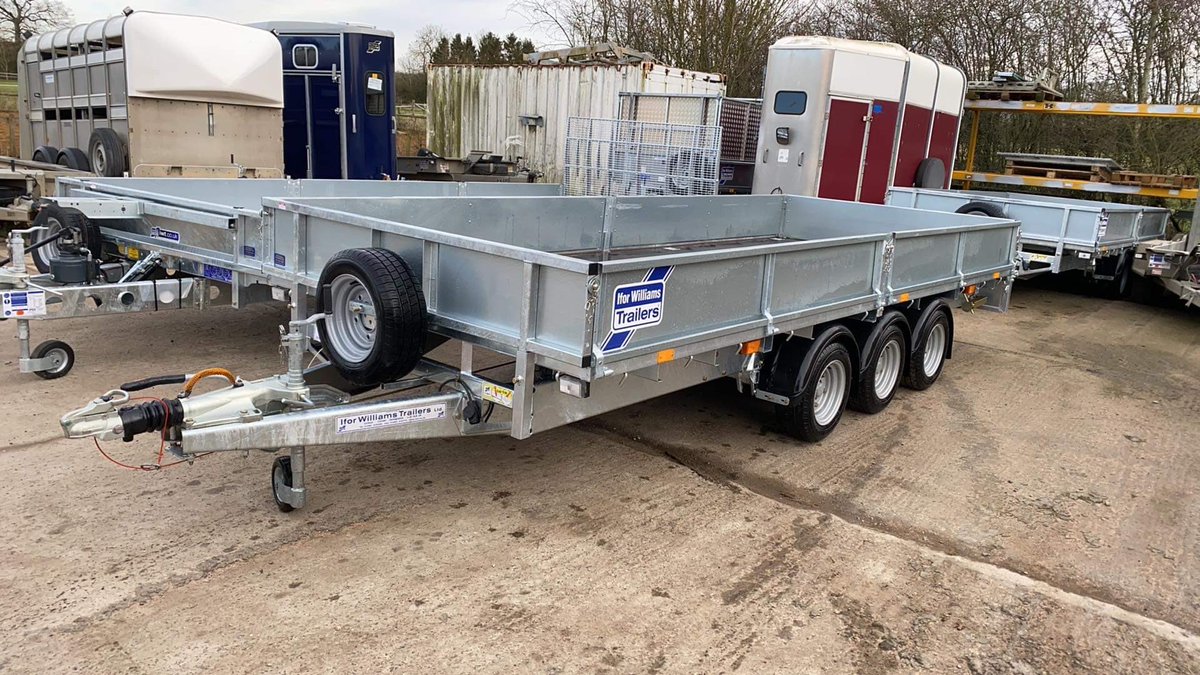 Angus Russell tweet media