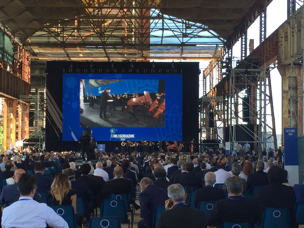 AIMGroupInt's tweet photo. Today, July 1st, is the memorable day in which Italy reopens to events and congresses. We are happy and excited to restart with the @Assolombarda general assembly with various services for 700 participants!
#Assolombarda2021 #OraRigenerazione https://t.co/Q329RXYa4g