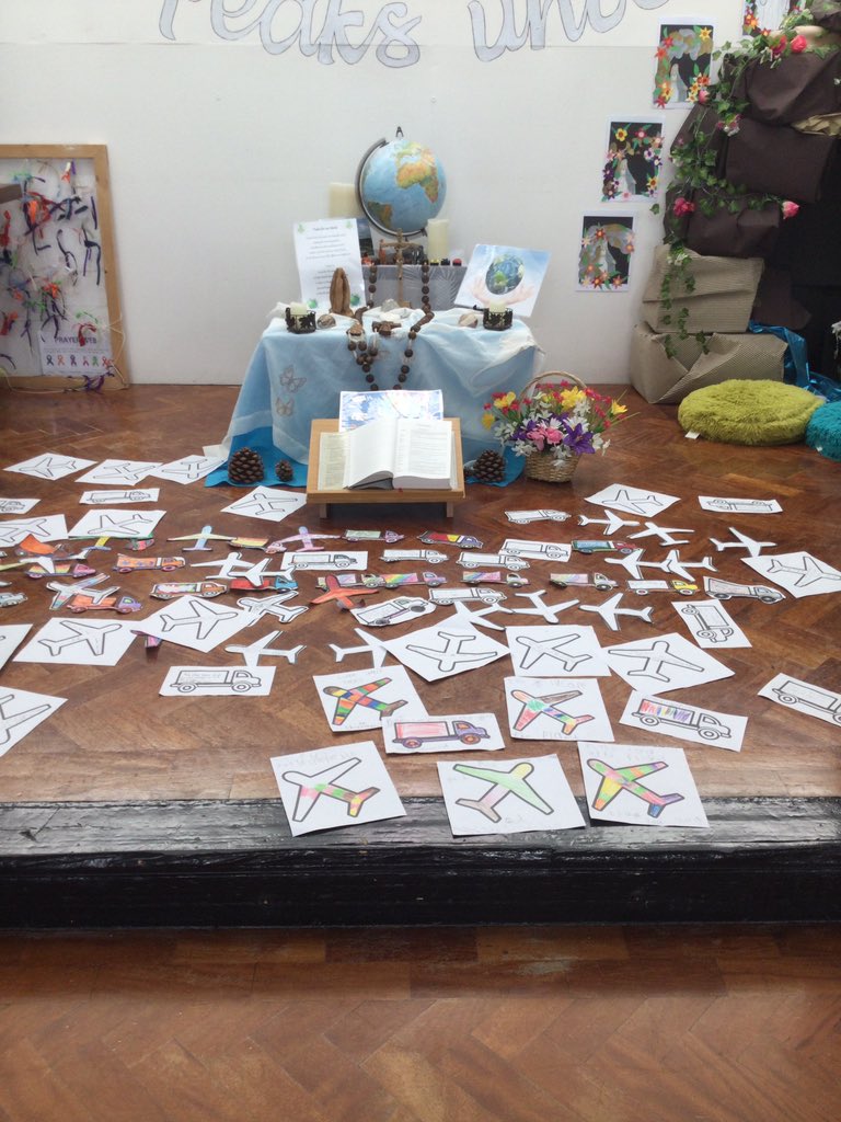 HTAClassJC's tweet photo. Our prayers asking God to look after our world #HTACatholicLife https://t.co/JCUbWPUntp