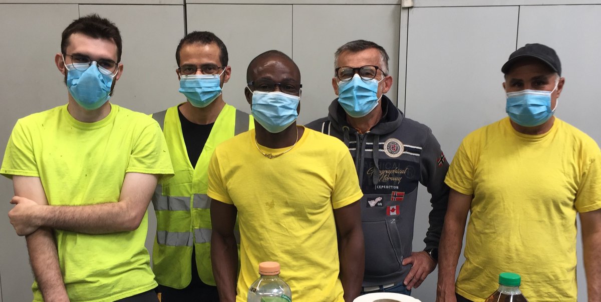 🚀 Nous fêtions hier l'envol de C. qui termine son contrat d’insertion chez <a href="/Envie_RA/">ENVIE Rhône-Alpes</a>  pour commencer une formation d'Agent de Maintenance des Bâtiments avec les #ClésdelAtelier. 🔧
Très belle continuation à lui dans ce nouveau projet professionnel !