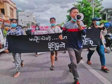 23chuns's tweet photo. Despite series of shootings and abductions, the courageous people of Mandalay Coalition Strike marched on July 1 to defy Military Rules. 
#July1Coup
#WhatsHappeningInMyanmar https://t.co/zZdcBCxXLJ