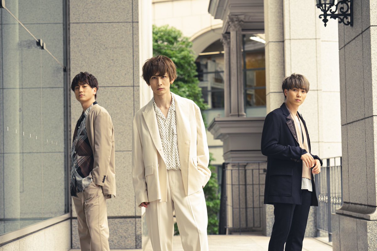 1place_official's tweet photo. ［重大発表］

1/PLACE新アーティスト写真解禁!!!

そして本日より

First placeから

1/PLACE

に表記を変更し活動していきます!!!

皆様、応援宜しくお願い致します。

RYOMA.TAIHEI.KENTO https://t.co/VvPQwzdZ5n