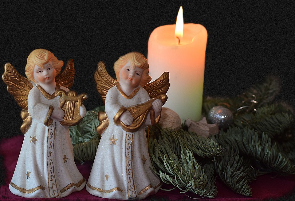 candlesloverusa's tweet photo. The gift of love, romance, beauty and creativity, set in fine jewelry. Present a Jewelry Candle as a gift for any occasion and let her imagination run wild.
#candlelight #candlereviewer #chunkcandles #candlemakingcourse #candlelover #candlebloggers #candles #candlemaking #candle https://t.co/DYUkyWTuNi