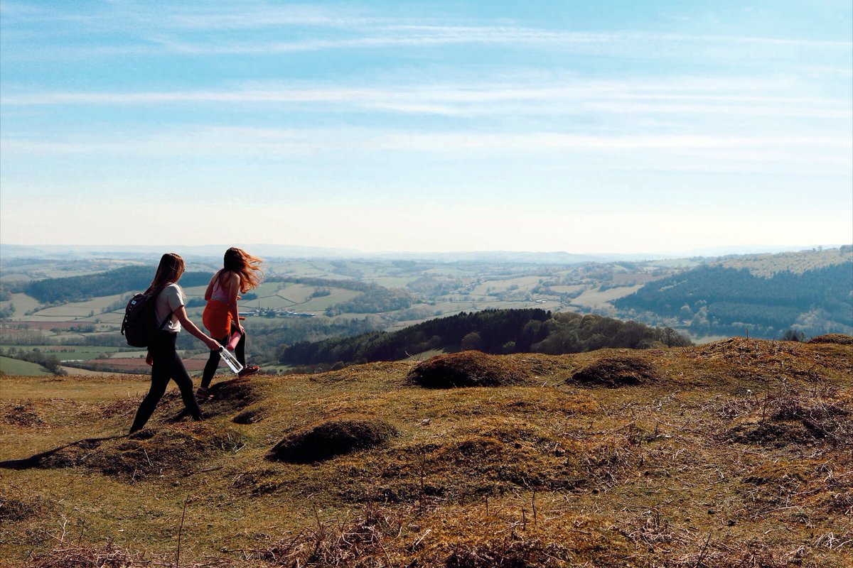 wanderlustmag's tweet photo. 3 reasons to visit Herefordshire this summer > https://t.co/WLsKyZ3ytS
With emerald landscapes that stretch for miles, pockets of history everywhere you turn and a raft of adventures to be had, Herefordshire is crowd-free and ready for exploration...
#ad #wlhr @VisitHfds https://t.co/gAk8q0Hd4k
