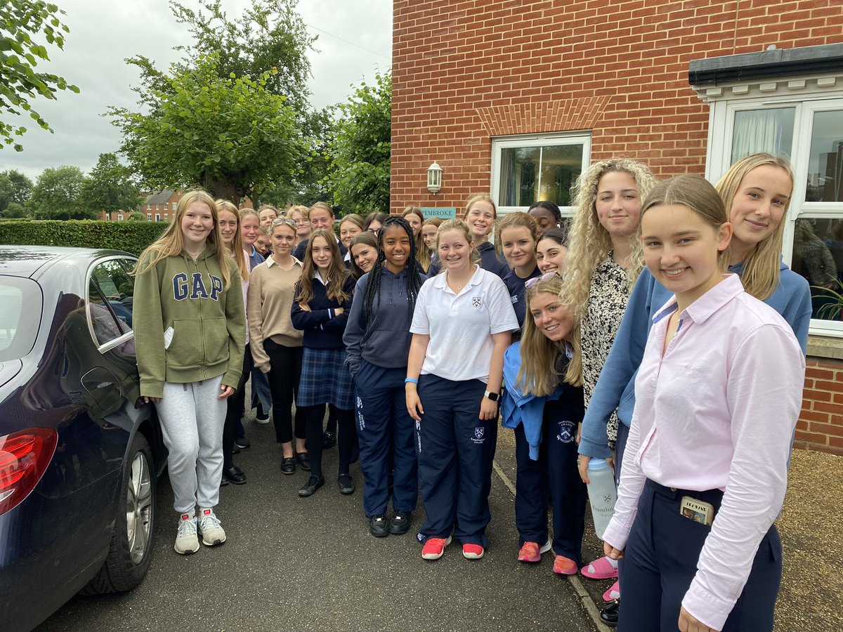 The girls came out in force yesterday to say goodbye to Josephine M (left of picture). She returns to Germany having been with us for a year &amp; full time (including holidays) since school reopened in the Spring term. We will miss her! 🇩🇪💜🇬🇧 #PembrokeFamily #GlobalFriendships