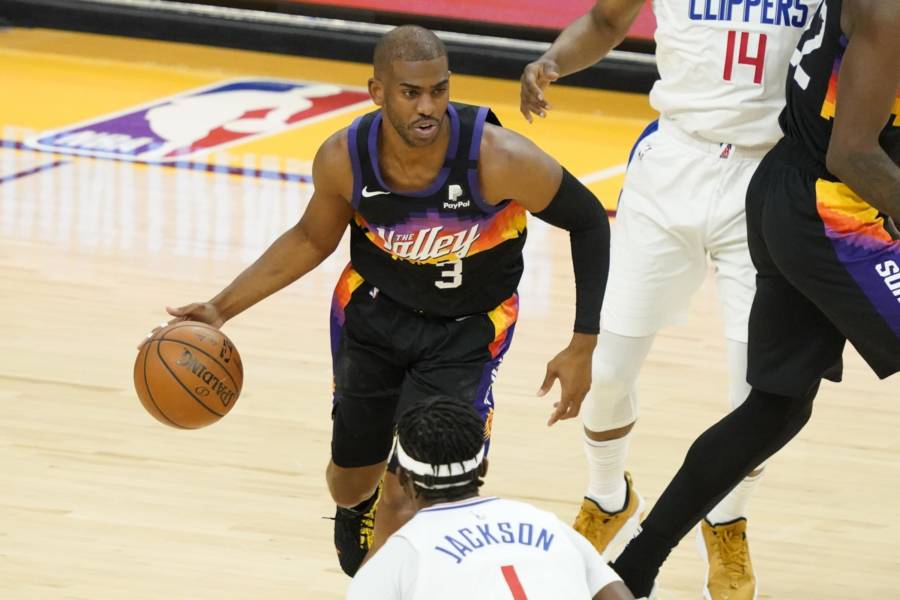 zazoomblog's tweet image. Playoff NBA i risultati di stanotte (1° luglio): un Chris Paul stellare conduce i Suns alle Finals Clippers ko - #Playoff #risultati #stanotte zazoom.it/2021-07-01/pla…