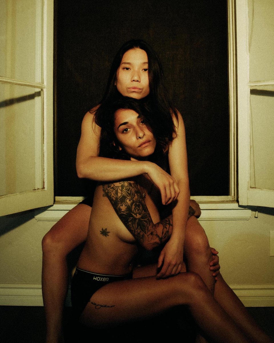 sp00kysad's tweet photo. you show me love in a different light 🤍 #HappyPrideMonth #lgbtqlove https://t.co/BMn4iVNbXs