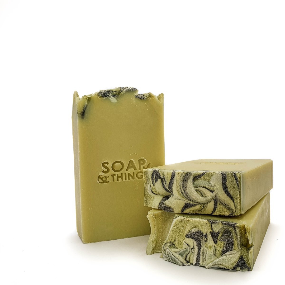 I love it when I can use ONE soap bar for everything. This beauty isn't just pretty, you can:
👌Shower with it ... 👌shave with it ... 👌shampoo with it ...
Visit: shorturl.at/fqzH0

#handcrafted #natural #ecofriendly #palmfree #shower #shave #shampoo #acv #toptotoe #soap