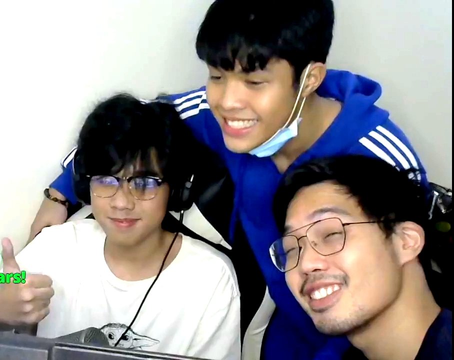 JmBelieversOFC's tweet photo. Good afternoon from these cuties💚💚💚 https://t.co/jClzWh1UWe