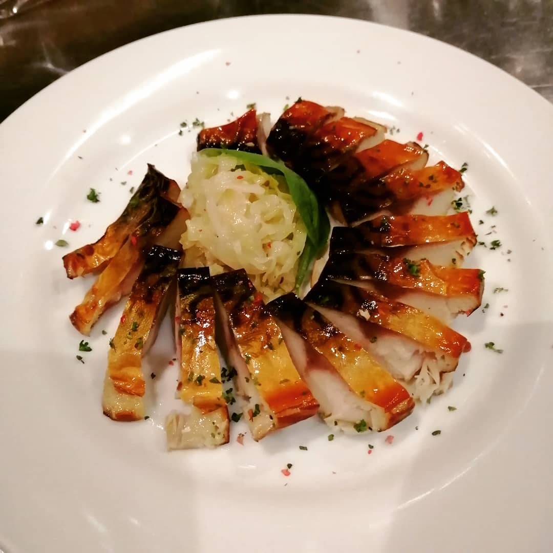 nomikui_bar's tweet photo. 鯖の燻製
本日も17時〜20時迄(LO19時)テイクアウト＆イートインで営業しています。
#7月1日 
#席数を減らして営業 
#酒類は19時まで 
#7月4日はお休み 
#西新グルメ 
#ワインのあて 
#テイクアウト
#イートイン
#お持ち帰り
https://t.co/r3fCSnkRyU https://t.co/teKvxkIKkm