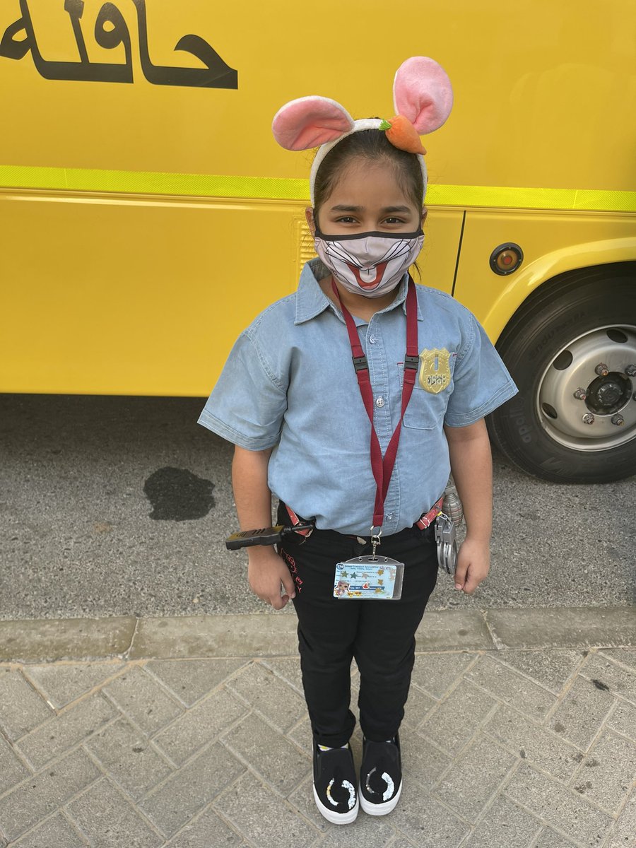 ali_rubs's tweet photo. Fatima zehra Gr 1 A dressed up as Disney Character Zootopia Police Officer Judy. https://t.co/tyvsFvSItU