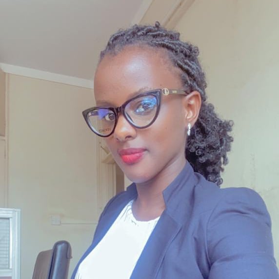 ecandyug's tweet photo. Crushing on our Clear Lens gang.
@vnuwaha | @immymurungi | @aggytwesy | pellan_thee |
.
.
#ECandyUg https://t.co/l0g4UYcUrq