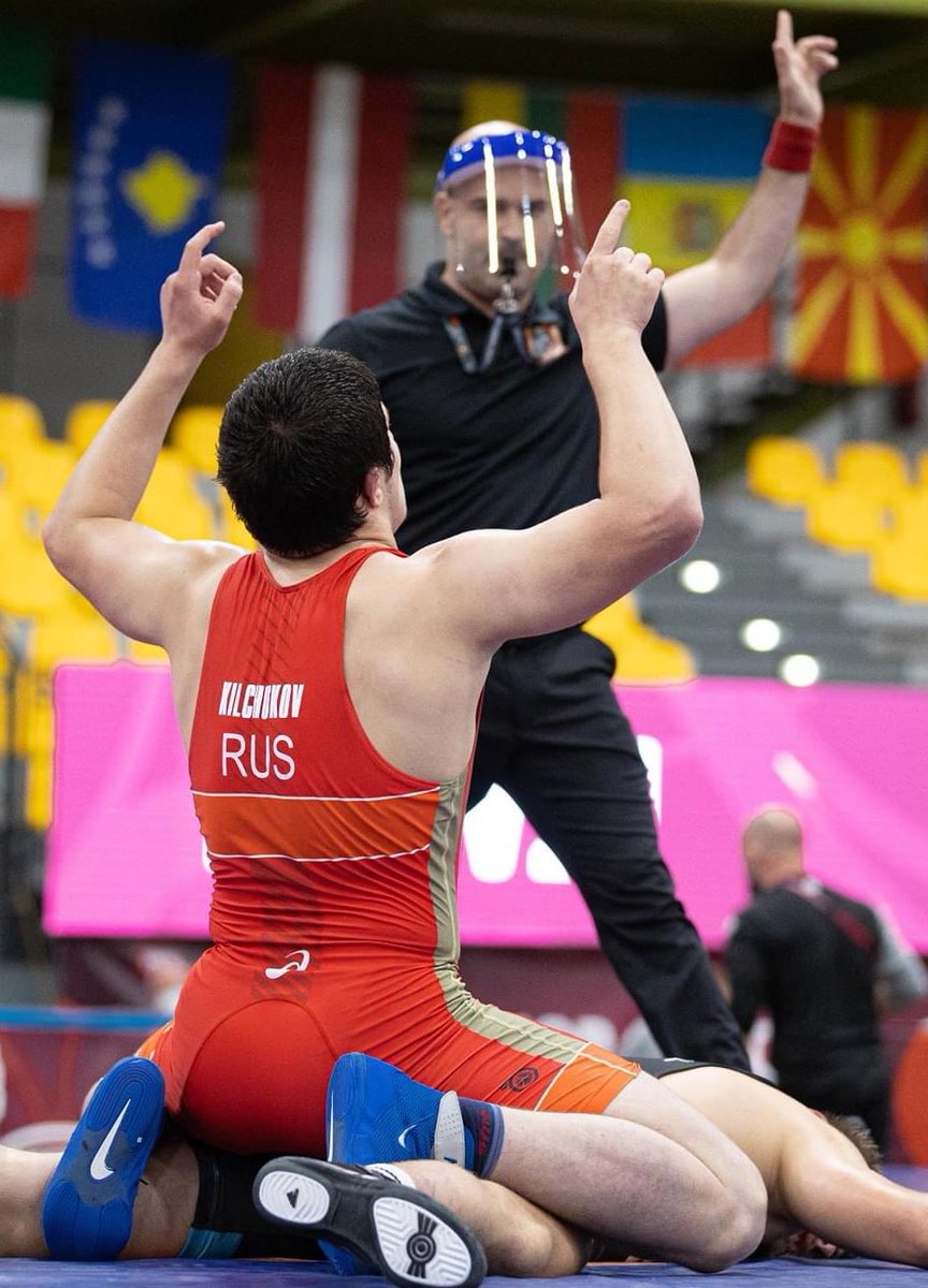 luchamurcia's tweet photo. Magnífica representación de España en el cuerpo arbitral del Europeo @wrestling con nuestro paisano y amigo David Terrón @marketingmur Enhorabuena!! 
Eres un orgullo para todos!!!
Murcia es otra historia !! https://t.co/mTWY0vkuHf