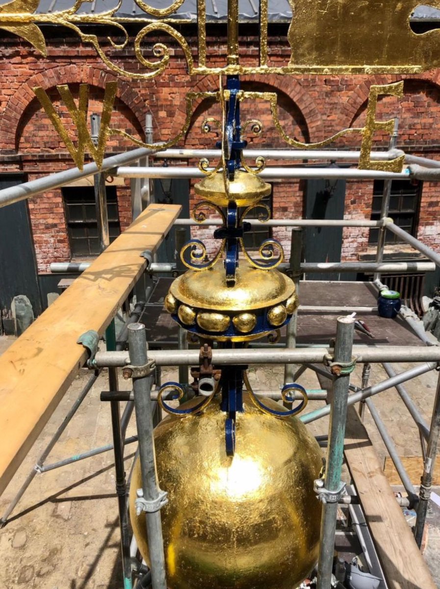 Brand_Access_'s tweet photo. "The #scaffolding is another feat of engineering" says client @WoodheadGroup about our bespoke design for the @Wentworth_House meticulous conservation to the two clock faces, cornices and weather vane. Part of 150 tonnes we have put on the historic site! 
https://t.co/T5j4UBmEA5 https://t.co/W7rFDmtMzd