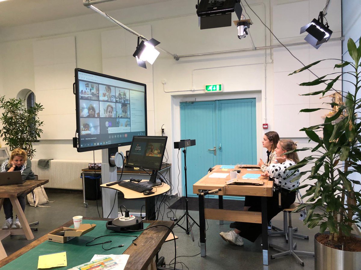 MakerCosmos tweet media